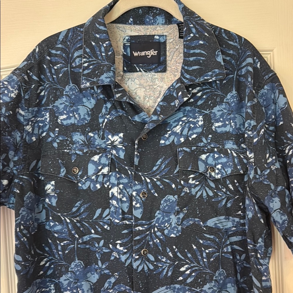 Wrangler Blue Hawaiian Pearl Snap, M